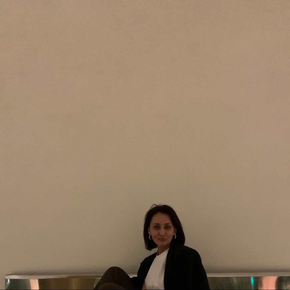 Meet your Posher, Vilena
